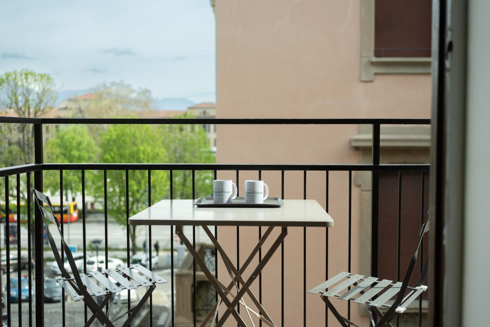 Rga Bergamo House Hotel ภายนอก รูปภาพ